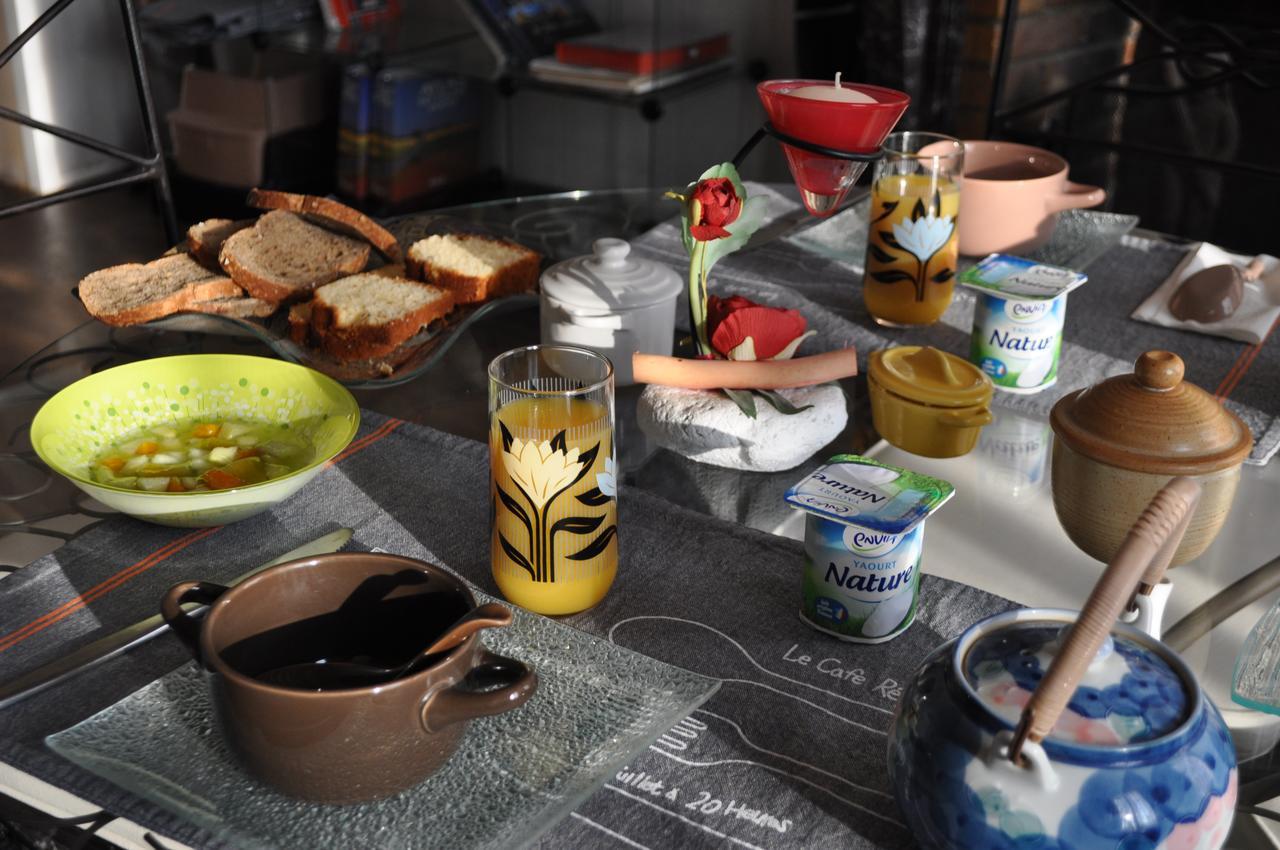 Domaine Des Roses Bed & Breakfast Vaudelnay ภายนอก รูปภาพ